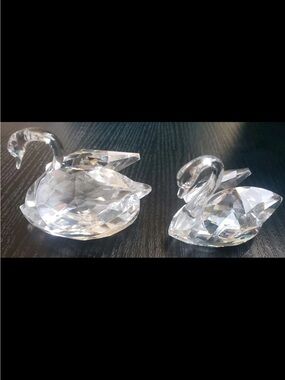 Swarovski Swan and baby 🦢figurines